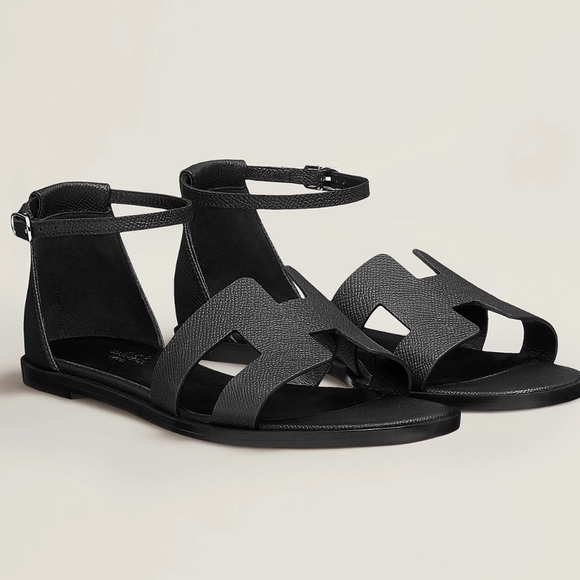 Hermes Santorini Sandal– TC Hermes Black Santorini Sandal Women’s Size EU 41 US 11, $1,100